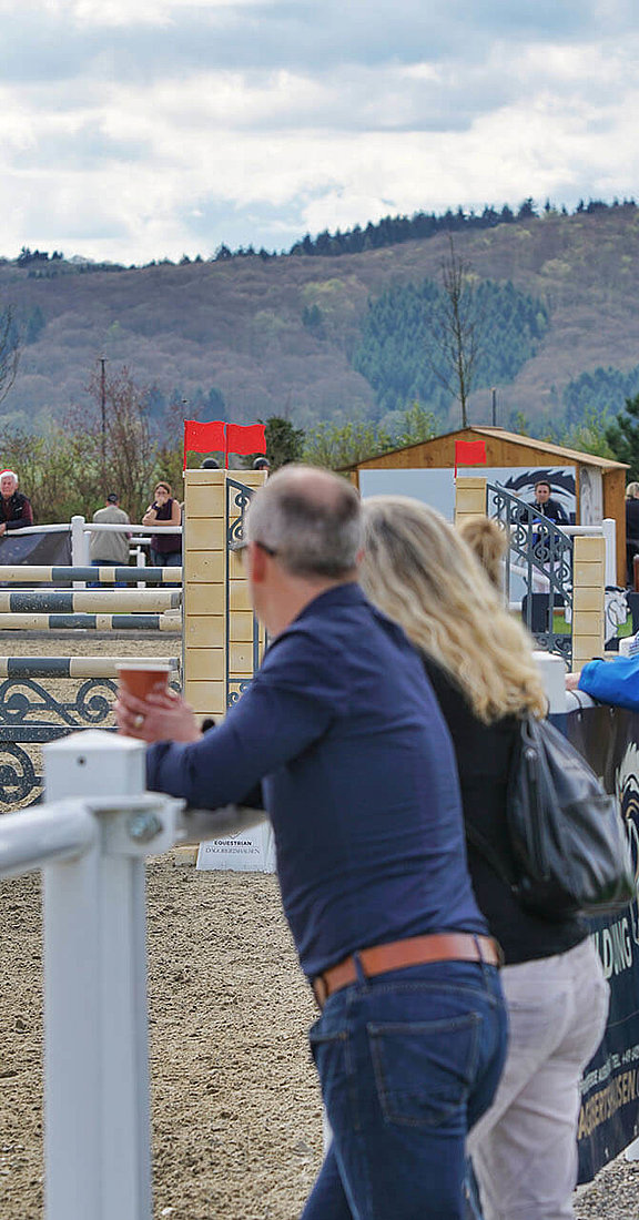 Reitsportanlage auf dem Hofgut Dagobertshausen